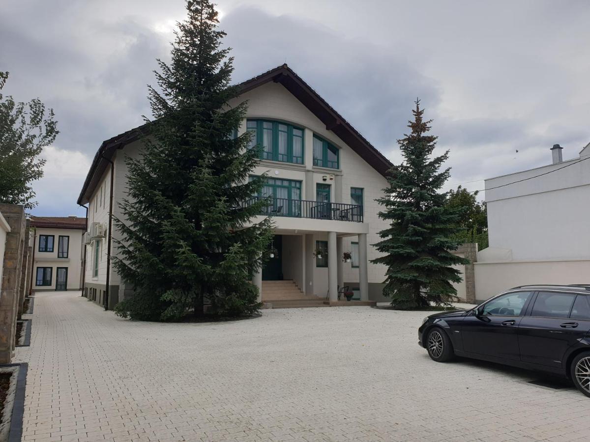 Green Villa Sibiu Exterior photo